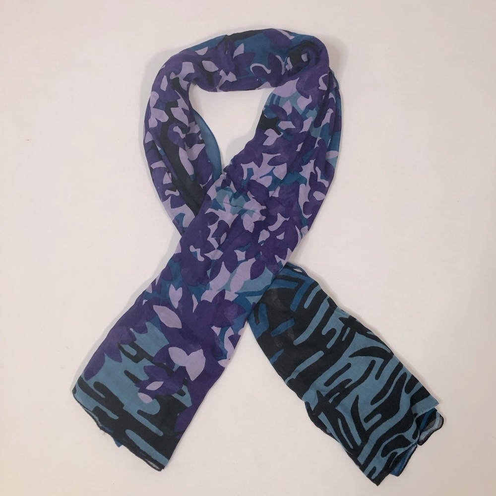Coach New York scarf 53”x72”